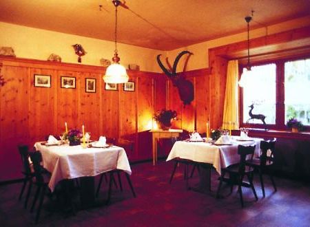 Zillis Gasthaus Alte Post מראה חיצוני תמונה