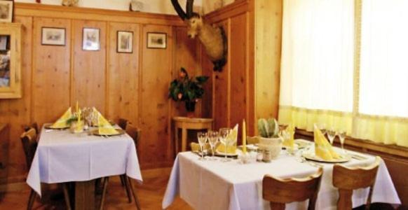 Zillis Gasthaus Alte Post מראה חיצוני תמונה